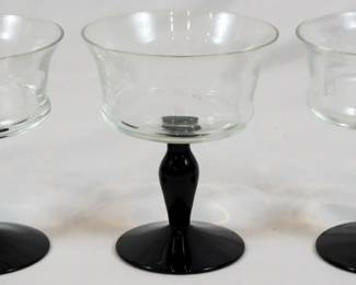 1040 - 3 Sherbets 5"