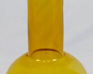 973 - Amber Vase 15.5