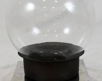 977 - Decorative Item 10.5"