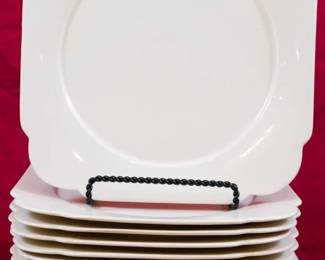 1331 - 12 Mary Carrol Dinner Plates 11x11