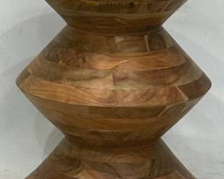 1287 - Coast to Coast Luca End Table 19" Retail $659