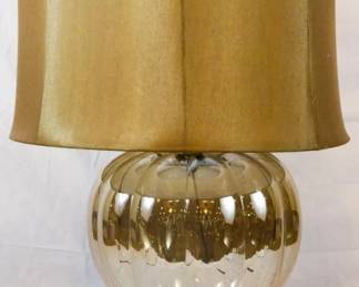 514 - Lamp - 25" Tall You are buying a used as-is electric/electronic item. We do not guarantee all components are present, and if it is not expressly stated, it is untested.