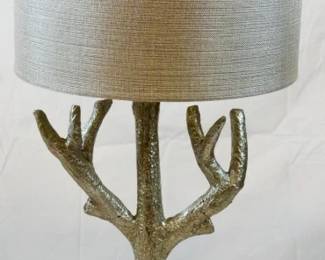 581 - Lamp - 30" Tall You are buying a used as-is electric/electronic item. We do not guarantee all components are present, and if it is not expressly stated, it is untested.