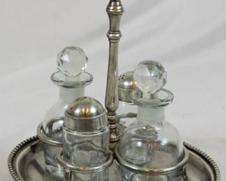 958 - Condiment Set on Tray 10"