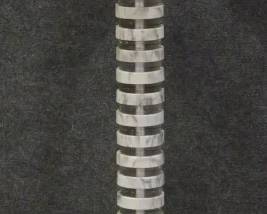 1067 - Floor Lamp 63" You are buying a used as-is electric/electronic item. We do not guarantee all components are present, and if it is not expressly stated, it is untested.