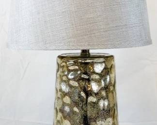 567 - Lamp - 29" Tall You are buying a used as-is electric/electronic item. We do not guarantee all components are present, and if it is not expressly stated, it is untested.