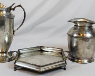 844 - 3 Silverplate Items