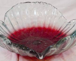 666 - Glass Bowl - 6" x 15.5" x 15"