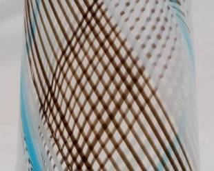 884 - Decorative Vase 11"