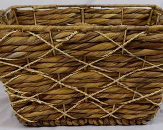975 - Wicker Basket 8x16x12