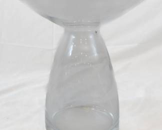 660 - Glass Vase - 11.5" Tall
