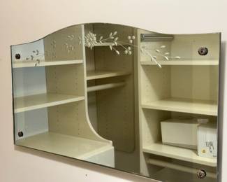 Venetian Style Etched Wall Mirror