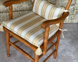 Fancy Lifted Chair