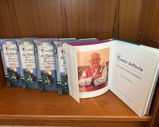 (5) Tomie dePaola Books-One Autographed And One With A Dedication