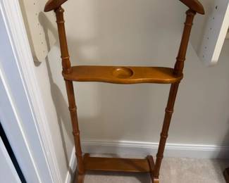 Butler Valet Stand / Suit Rack