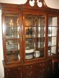 Drexel Mahogany Lighted/Glass with Scroll Finnal Top,in PRISTINE condition.