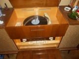 Grundig Majestic Phonograph.Radio.Great project!
Doesnt work..