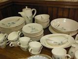 Prarie Flower- Japan
12 piece place Setting, Plus Service