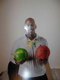 Michael Jordan..says GO TO HIGHLAND PARK SALE..
SASSIE'S IS AWESOME!!! :P