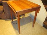 Maple double drop-leaf table (small)