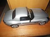 Franklin Mint BMW Z5convertiable. Has Hard/Cloth Top
Leather interior!