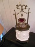 Vintage Rouge Musical Cigarette Box
