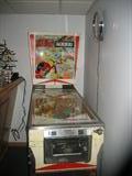 1974 Gottleib Skyjump Pinball one player.WORKS!