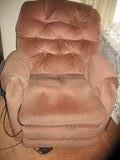 Lazy Boy Luxury Lift Chair