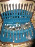 Wm. Rogers Silver Plate 12 piece place setting.Exsquiste