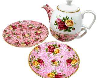 Royal Albert Old Country Roses Pattern Tea Kettle With Cup & 2 Saucers
Lot #: 47