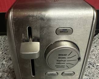 Cuisinart Toaster Model CPT-620
Lot #: 183