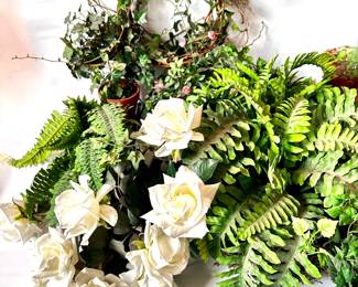 Flaw Plants & Roses
Lot #: 160