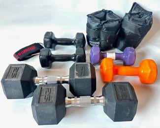 6 Hand Weights From 7 To 25 Pounds, Set Of Arm Weights & More Exercise Equipment
Lot #: 152