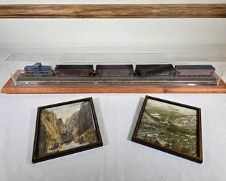 HO Scale Train Display in Case & More