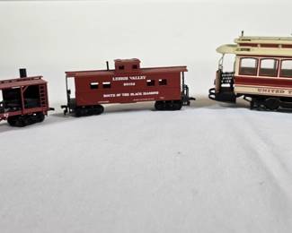 HO Scale Train Cars