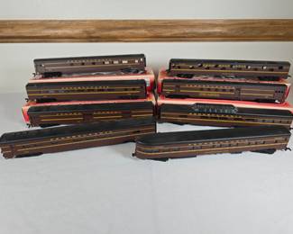 IHC HO Scale Passenger Car Set