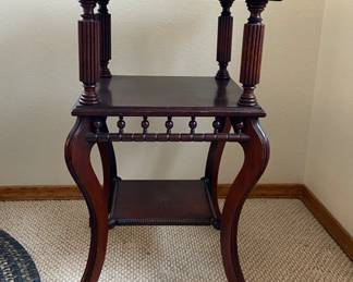 Victorian Mahogany Table
