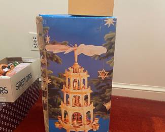 German WEIHNACHTS-PYRAMIDE 4 TIER CHRISTMAS PYRAMID 