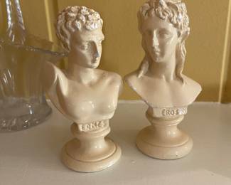 Busts 