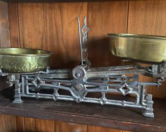 Antique scale 