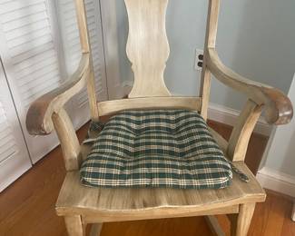 Rocking chair