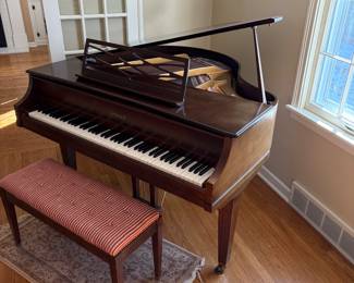Kimball La Petite Baby Grand Piano 