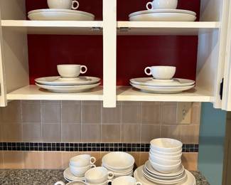 Russel Wright China Set in Perfect Condition 