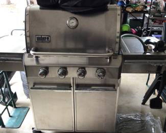 Weber grill with cover
