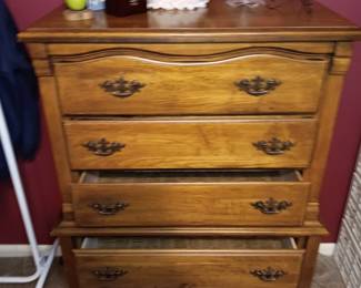 5 Drawer chest - part of bedroom suite