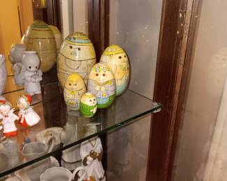 Bunny nesting dolls, Precious moments
