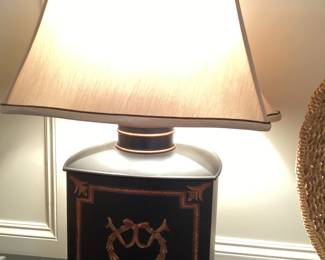 Neoclassical Tin Table Lamp