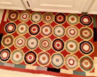 Circles Hooked Rugs