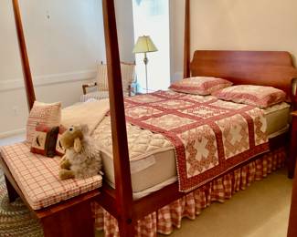 Ethan Allen Country Colors Collection Queen Bed and Mattress Set 