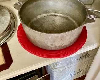 Magnalite Dutch oven no Lid